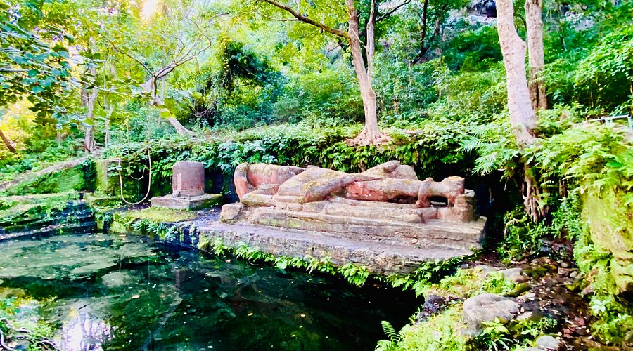 Shesh Shaiya Water Stream & Hidden Caves